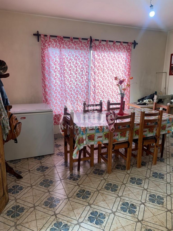 CASA EN VENTA EN JOSE C PAZ BARRIO VILLA IGLESIAS 
