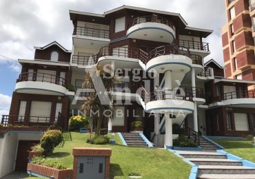 DEPARTAMENTO 3 AMBIENTES CON COCHERA VENTA VILLA GESEL 