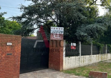 Casa con quincho y pileta; Barrio  Trujuy  San Miguel APTO CREDITO